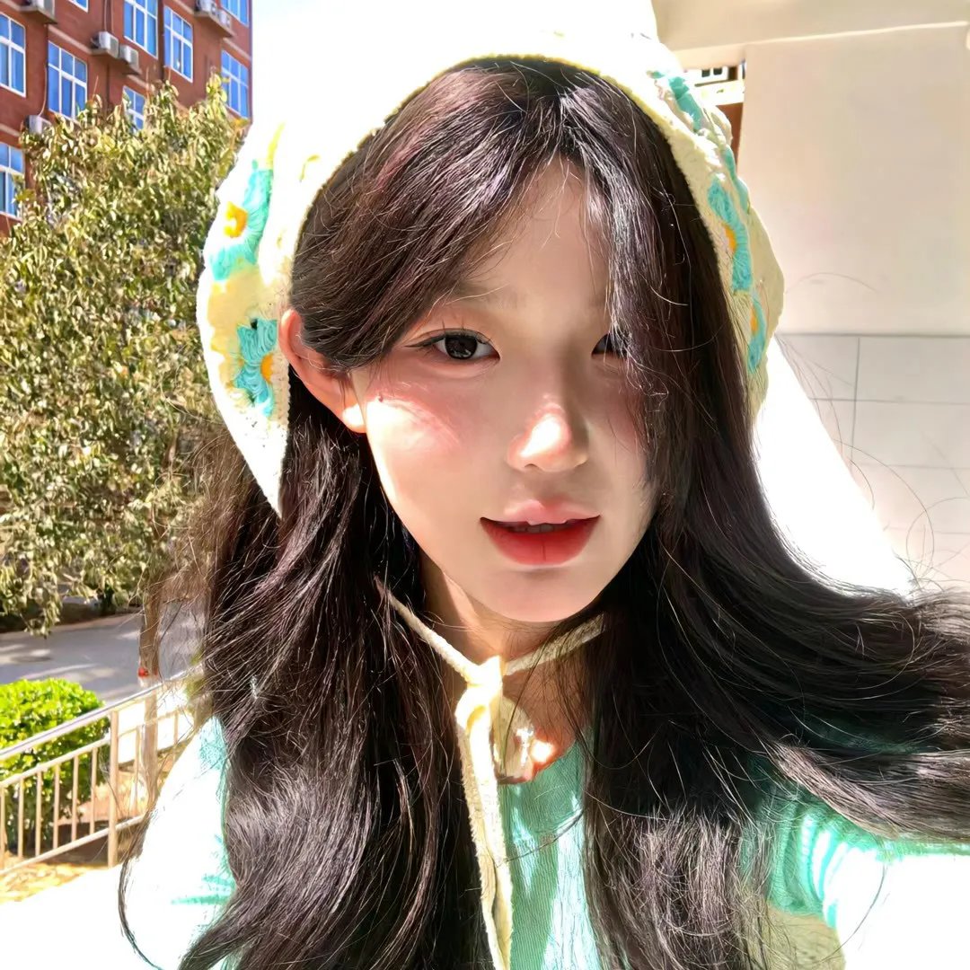 甜蜜的艾玛，亲爱的芭比 海报